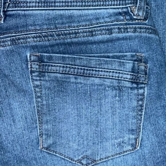 Democracy “Ab” solution Light Wash Crop Jeans Size 10 31x28 #2 - Picture 5 of 5